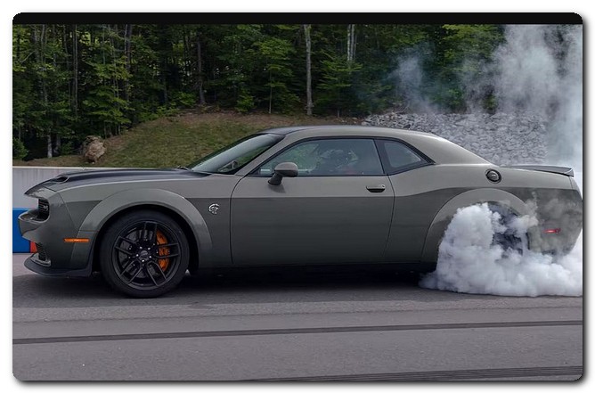 Dodge Challenger